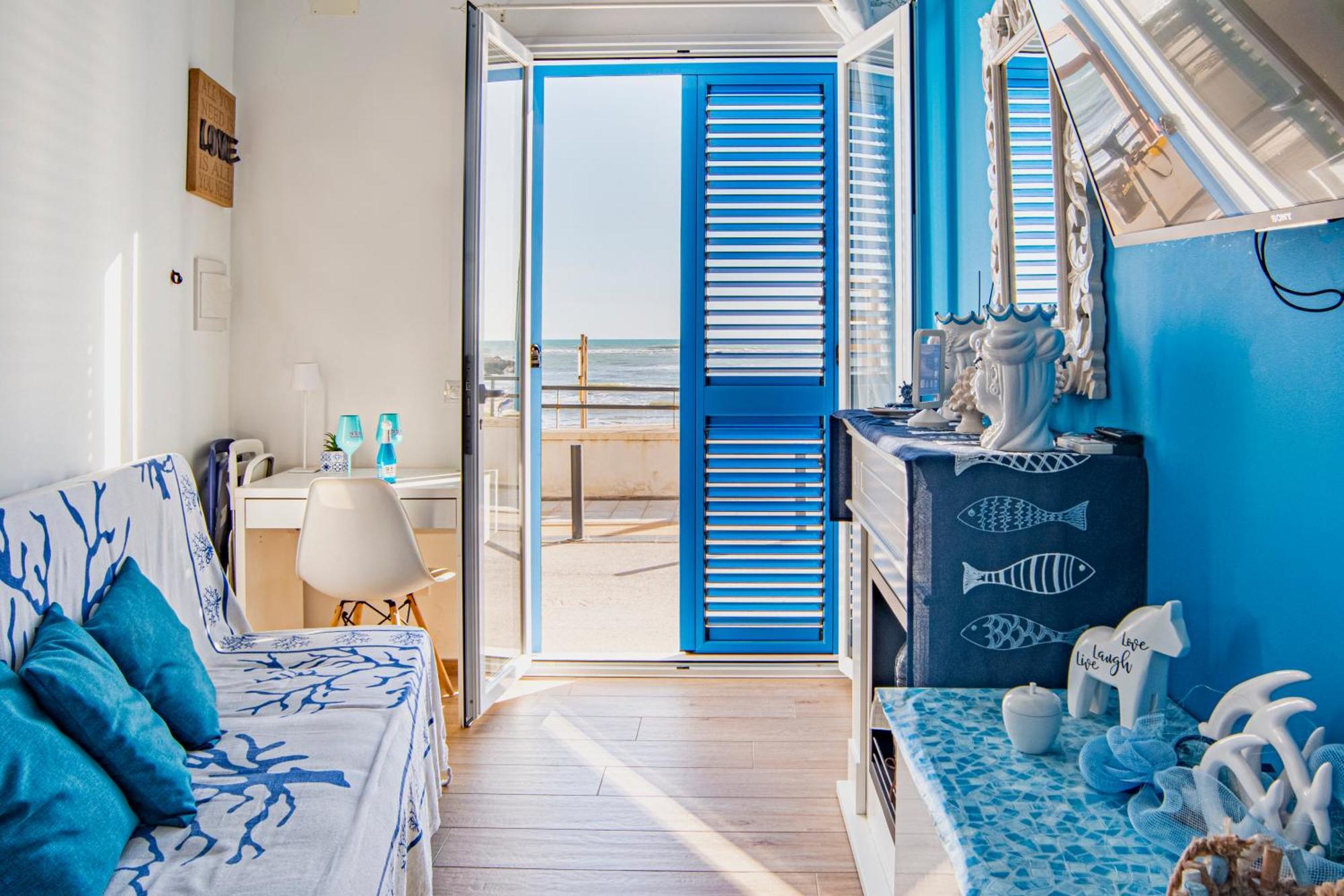 Blue Velvet Hotel Punta Secca Luaran gambar